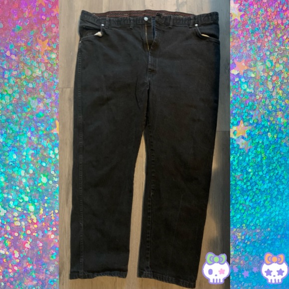 Men’s Black Wrangler Jeans - Picture 1 of 3